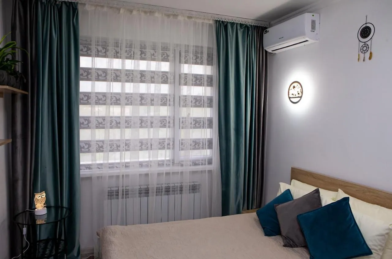 Apartment Уютная Студия С Видом На Горы Almaty